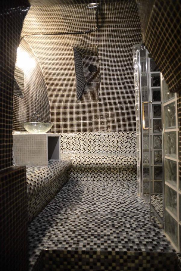 Unique Loft Apartment In Le Marais Paris Luaran gambar